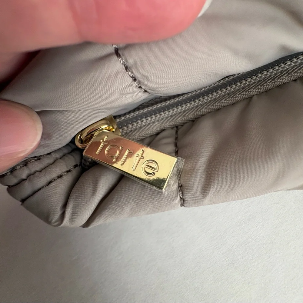 Tarte Quilted Puffy Makeup cosmetic travel bag